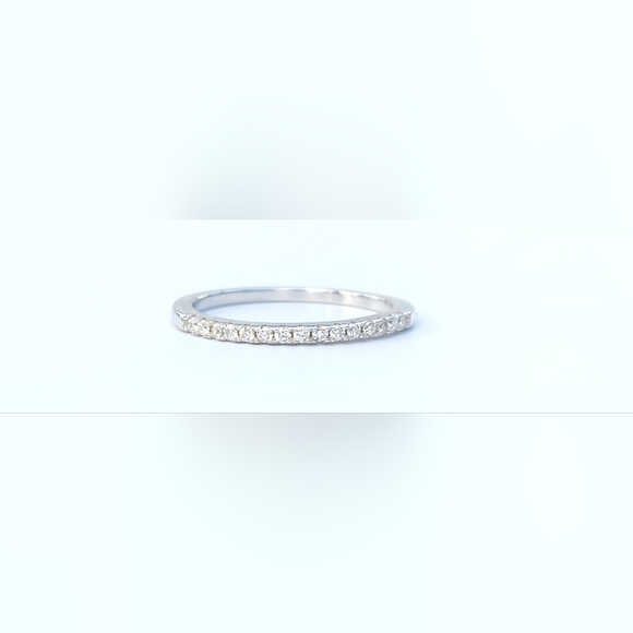 Moissanite 0.15ct Multi Stone Band - Picture 2 of 5